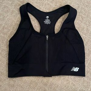 New Balance size large black sports bar